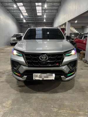 Jual bekas Odo 30 RB Toyota Fortuner 2,8 VRZ GR Matic 2022 , 2023, 2021, Pajero,lokasi di Medan Kota