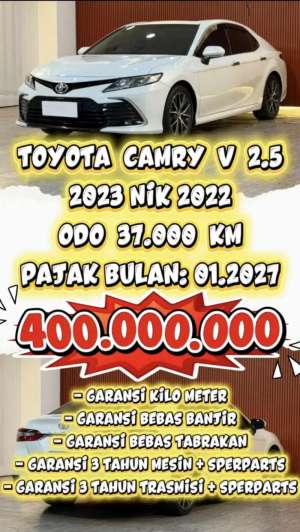 Jual bekas ODO 37.000 KMTOYOTA CAMRY V 2.5 AT 2023 NIK 2022 SERVIS RECORD,lokasi di Jakarta Utara