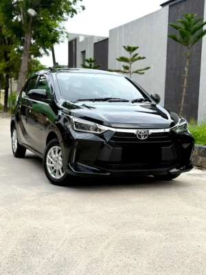 Jual bekas Odo 9.800 Agya 1.2 G CVT 2023 Hitam 2024 2025,lokasi di Medan Kota