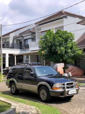 Jual bekas Opel Blazer 2000 Bensin,lokasi di Bandung Kota