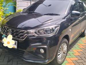 Jual bekas Oper kredit Suzuki Ertiga 2022 Akhir,lokasi di Sidoarjo  Kab.