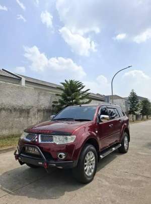 Jual bekas PAJERO DAKAR 4X2 AT 2011,lokasi di Tangerang Kab.