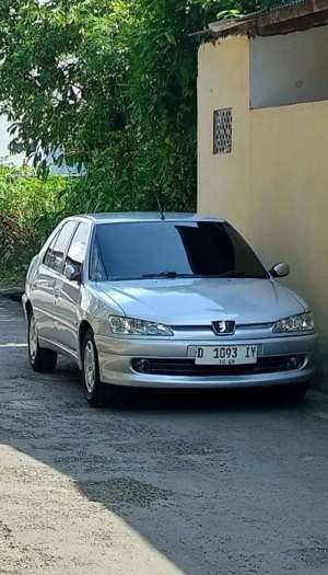 Jual bekas Peugeot 306 2001 Bensin,lokasi di Bandung Kota