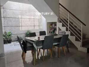 Rumah Bagus 2 Lantai Di Sektor 6 Bintaro Wt 18158 lokasi di Tangerang Selatan Kota, tersedia melalui melalui situs Olx