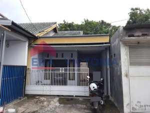 Rumah Bagus Siap Huni di Mojoroto Kota Kediri Dekat Kantor Kejaksaan lokasi di Kediri Kota, tersedia melalui melalui situs Olx