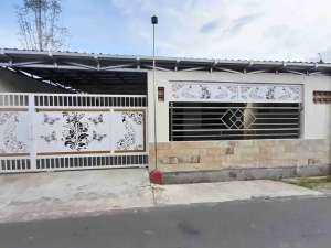 rumah baru dijual solo di kertonatankartasura sukoharjo Surakarta lokasi di Sukoharjo Kab., tersedia melalui melalui situs Olx