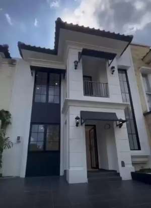 Rumah Baru Siap Huni Di Puri Bintaro Sektor 9 Bintaro Jaya lokasi di Tangerang Selatan Kota, tersedia melalui melalui situs Olx
