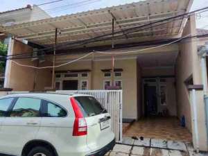 Rumah cakep Siap Huni di jakasampurna bekasi barat lokasi di Bekasi Kota, tersedia melalui melalui situs Olx