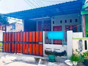 Rumah Cantik Siap Huni di Baturan Lingk Nyaman dekat ke RS JIH lokasi di Surakarta Kota, tersedia melalui melalui situs Olx