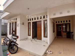 Rumah Cantik Siap Huni Pegangsaan Jakarta Pusat lokasi di Jakarta Timur, tersedia melalui melalui situs Olx