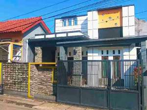 RUMAH DAN KIOS DIJUAL SURAT SHM lokasi di Depok Kota, tersedia melalui melalui situs Olx