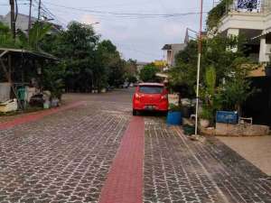 Rumah di jual di taman royal 1 cipondoh tangerang lokasi di Tangerang Kota, tersedia melalui melalui situs Olx