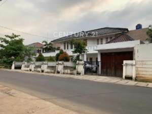 Rumah DiKav DKI Jakarta Barat Luas Tanah412Sqm lokasi di Jakarta Barat, tersedia melalui melalui situs Olx