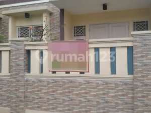 Rumah Dijual di Duren Tiga, Pancoran Jaksel lokasi di Jakarta Selatan, tersedia melalui melalui situs Olx