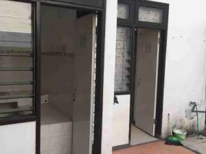 rumah dijualdisewakan lokasi di Surabaya Kota, tersedia melalui melalui situs Olx