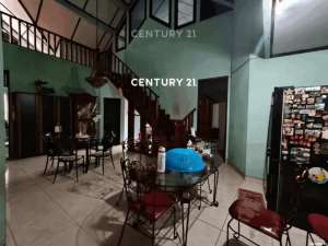 Rumah Istimewa Cocok Untuk Usaha Atau Hunian Di Bintaro Utama 1 lokasi di Jakarta Selatan, tersedia melalui melalui situs Olx