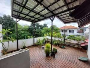 Rumah Kokoh Siap Huni Lokasi Strategis di Bukit Cinere Indah lokasi di Depok Kota, tersedia melalui melalui situs Olx