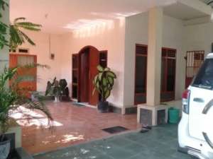 Rumah Kos Kampung Inggris Tulungrejo Pare Kediri lokasi di Kediri  Kab., tersedia melalui melalui situs Olx