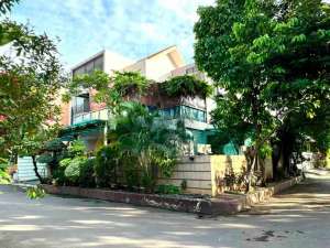 Rumah Lt 325 Eklusif Billymoon Pondok Kelapa Jakarta Timur lokasi di Jakarta Timur, tersedia melalui melalui situs Olx