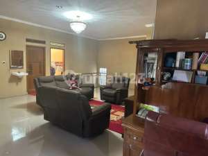 Rumah mewah komplek bumi cibiru cileunyi dekat cipadung ujungberung bandung lokasi di Bandung Kota, tersedia melalui melalui situs Olx
