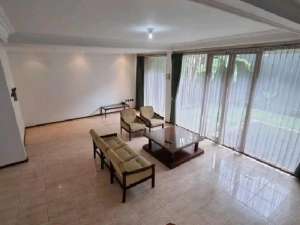 Rumah Mewah Luas di Setra Duta Hegar LT 404 m2 Masuk 8 Mobil Dekat Universitas Maranatha Ref.05640 lokasi di Cimahi Kota, tersedia melalui melalui situs Olx