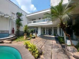 Rumah Mewah Luxury Cocok Untuk Pejabat Perumahan Bukit Cinere Indah lokasi di Depok Kota, tersedia melalui melalui situs Olx
