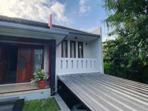 Rumah Mewah Setra Duta Bandung Semi Furnished Dekat Tol Pasteur lokasi di Cimahi Kota, tersedia melalui melalui situs Olx
