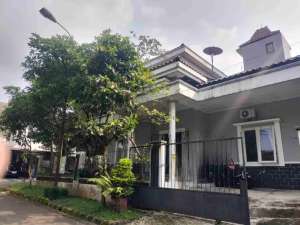 Rumah Murah Hoek Bayu Nirwana Bnr Akses Btm Jagorawi Kebun Raya lokasi di Bogor Kota, tersedia melalui melalui situs Olx