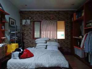 Rumah Split Level di Jual Cepat di Billymoon Pondok Kelapa Duren Sawit Jakarta Timur lokasi di Jakarta Timur, tersedia melalui melalui situs Olx