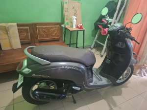 Jual bekas Scoopytahun 2020,lokasi di Surabaya Kota