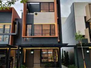 Selangkah ke Sekolah National SchoolSiloam Clinic Rumah Park Serpong Lippo Nempel Gading Serpong lokasi di Tangerang Kab., tersedia melalui melalui situs Olx