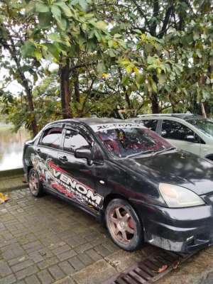 Jual bekas Suzuki baleno next 2004,lokasi di Makassar Kota