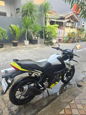 Jual bekas Suzuki Bandit GSF 150 Tahun 2018,lokasi di Bekasi Kota