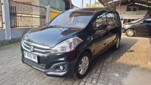 Jual bekas Suzuki Ertiga 2015 Bensin,lokasi di Depok Kota