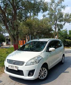 Jual bekas Suzuki Ertiga 2015 Bensin,lokasi di Bekasi Kab.