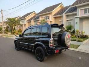 Jual bekas Suzuki Escudo 2003 Bensin,lokasi di Bogor Kota