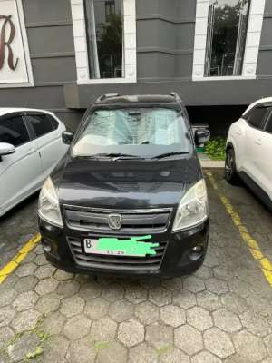 Jual bekas Suzuki Karimun Wangon R 2015 Matic,lokasi di Jakarta Utara