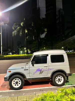 Jual bekas Suzuki Katana 4X2 Silver 1997,lokasi di Tangerang Selatan Kota