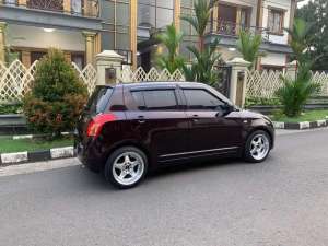 Jual bekas Suzuki Swift 2011 Bensin,lokasi di Bogor Kab.