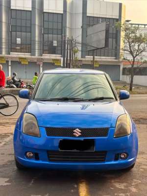 Jual bekas SUZUKI SWIFT GL CBU AT,lokasi di Cirebon Kab.