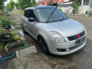 Jual bekas Suzuki Swift ST 2007 MT,lokasi di Bekasi Kota