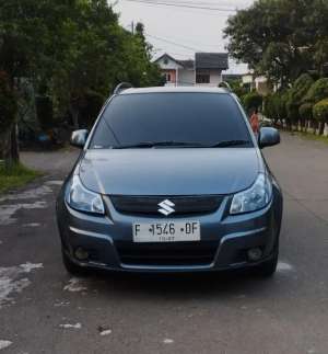 Jual bekas Suzuki X-Over 2007 Matic,lokasi di Bandung Kota