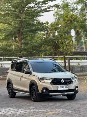 Jual bekas Suzuki XL7 Alpha Hybrid 2024,lokasi di Surakarta Kota