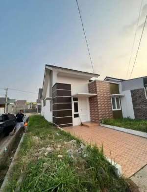 Take over rumah Cluster Grand Sutera Cilegon lokasi di Cilegon Kota, tersedia melalui melalui situs Olx