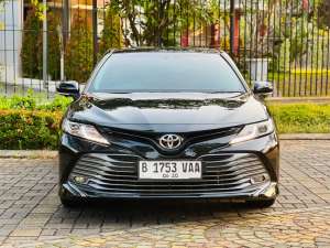 Jual bekas TDP45JT NEGO CAMRY 2.4 V AT BENSIN FACELIFT 2020 LOW KM 30RB HITAM,lokasi di Tangerang Kota