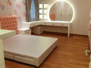 TERMURAH RUMAH DI GADING SERPONG ILLAGO PARAMOUNT CLUSTER MENAGGIO lokasi di Tangerang Kota, tersedia melalui melalui situs Olx