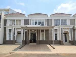 TI DIJUAL MENAGGIO VILLAGE GADING SERPONG lokasi di Tangerang Kota, tersedia melalui melalui situs Olx