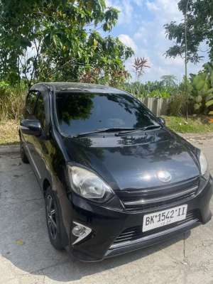 Jual bekas Toyota Agya 2015 G MT Bensin,lokasi di Medan Kota