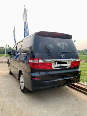 Jual bekas Toyota Alphard 2005 Bensin,lokasi di Depok Kota