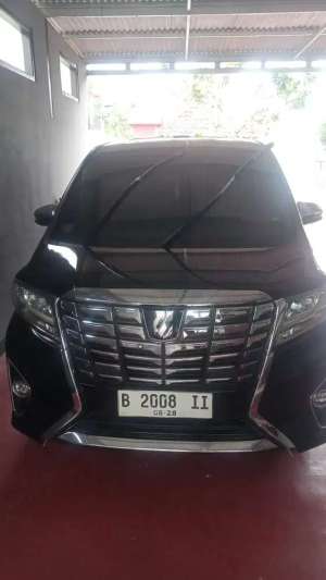 Jual bekas Toyota Alphard 2009 Bensin,lokasi di Malang Kota